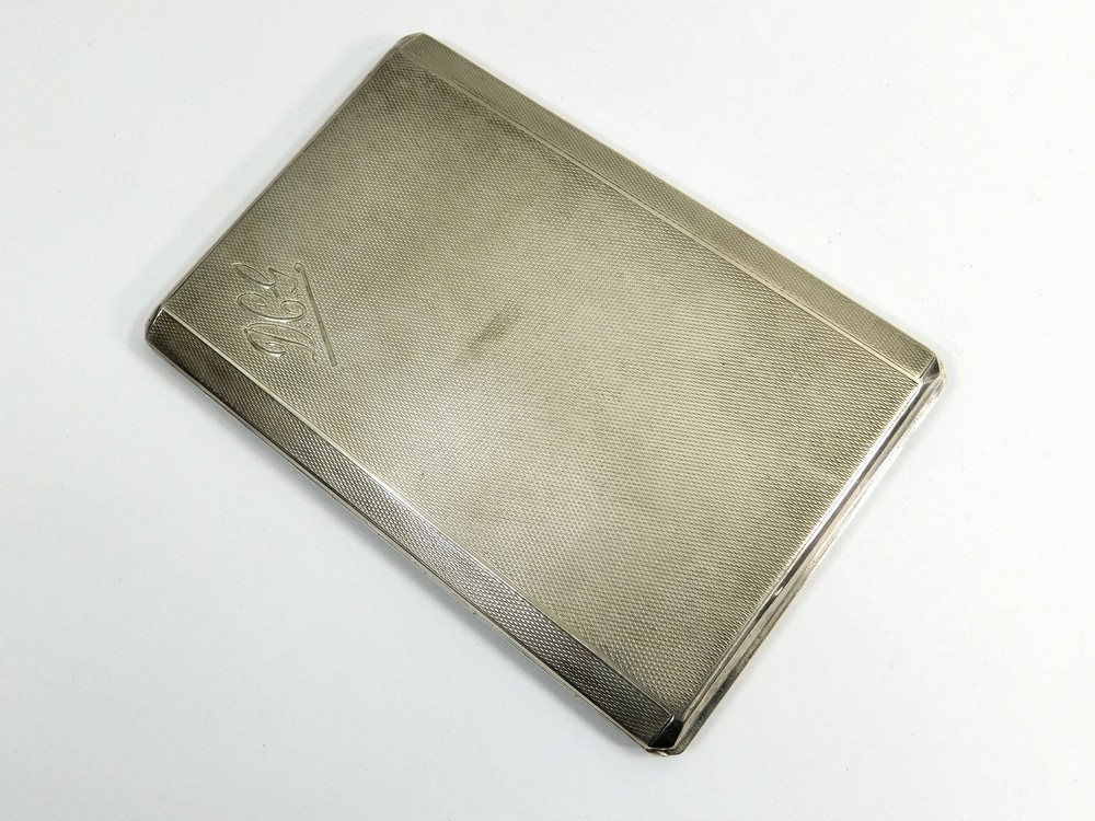 CIGARETTE CASE.