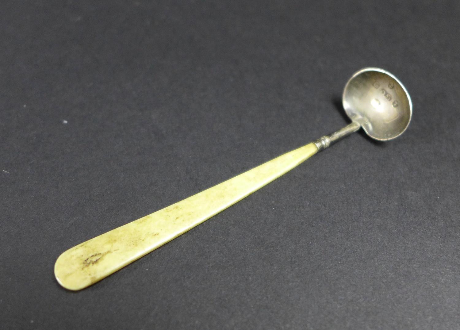 A group of silver items, including a Victorian twin handled Christening cup with gadrooned - Image 10 of 14