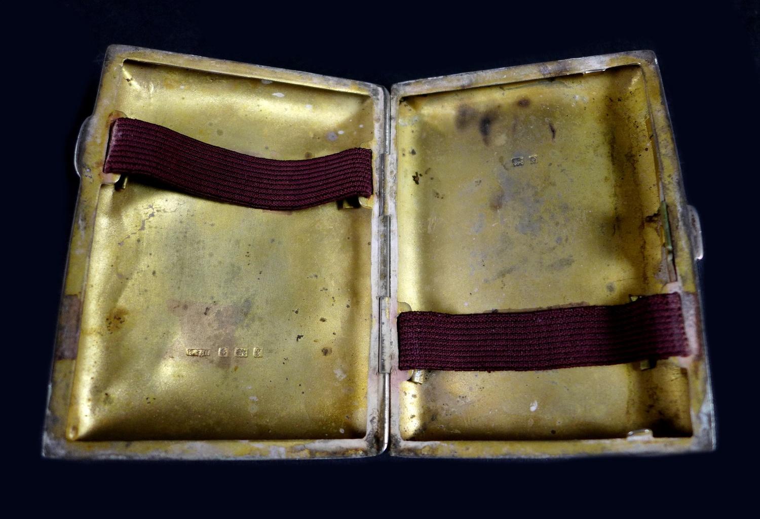 An Edwardian silver cigarette case, with parcel gilt interior, a blank cartouche, Birmingham 1905, - Image 8 of 10