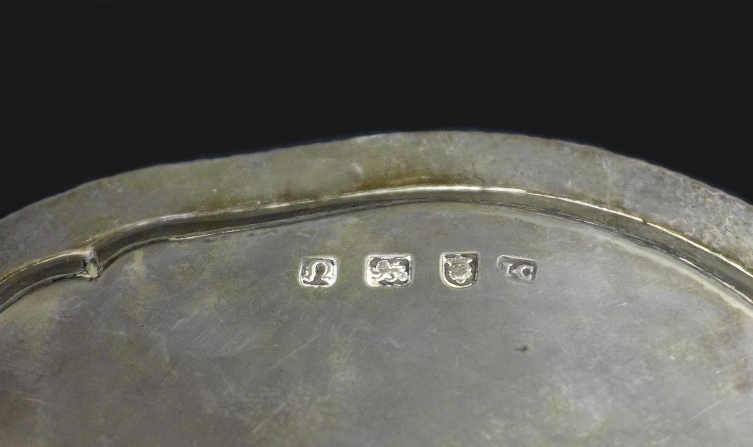 A George III small silver tray, of octagonal form with reeded rim, three scroll feet, maker's - Image 5 of 6