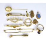 An 18ct gold stick pin set with a pearl and a diamond, 2.7g, together with a group of 9ct jewellery,