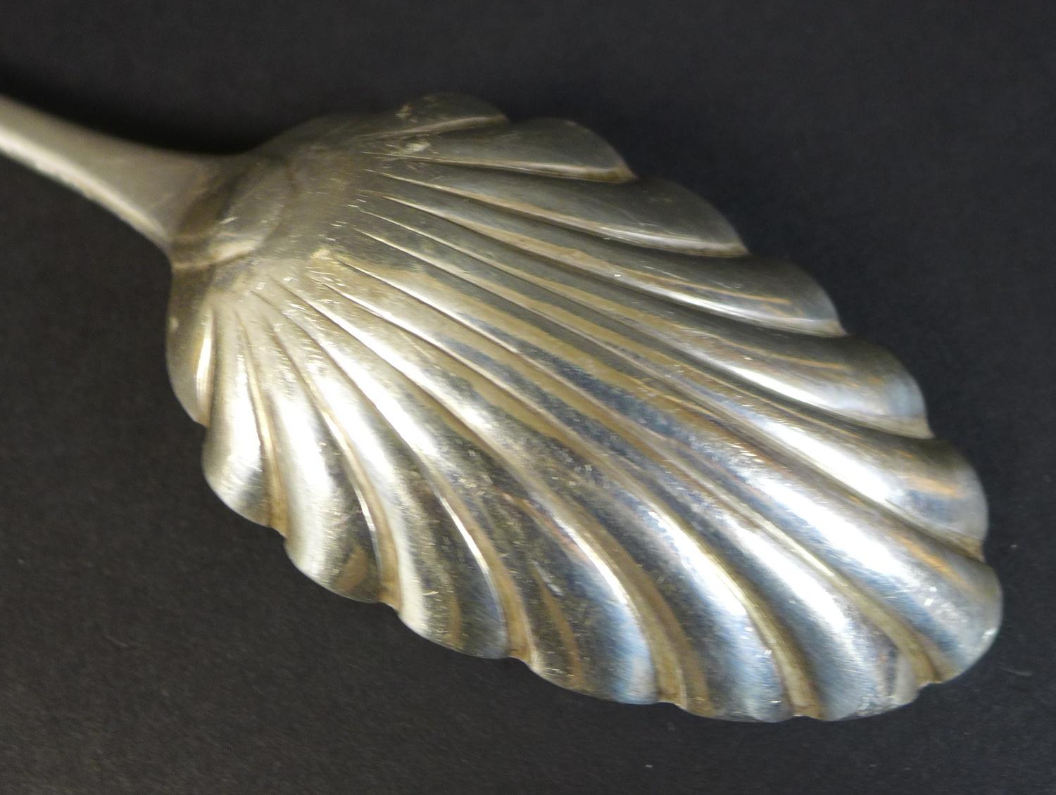 A George III silver serving spoon, with scalloped bowl and engraved decoration to handle, - Image 4 of 6