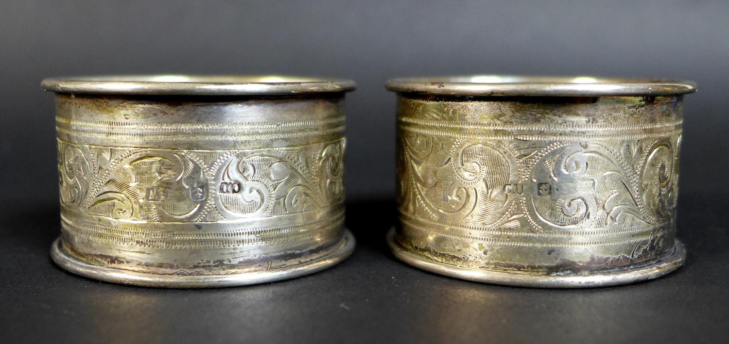 A small group of George III and later silver items, comprising a pair of George III silver - Image 14 of 14