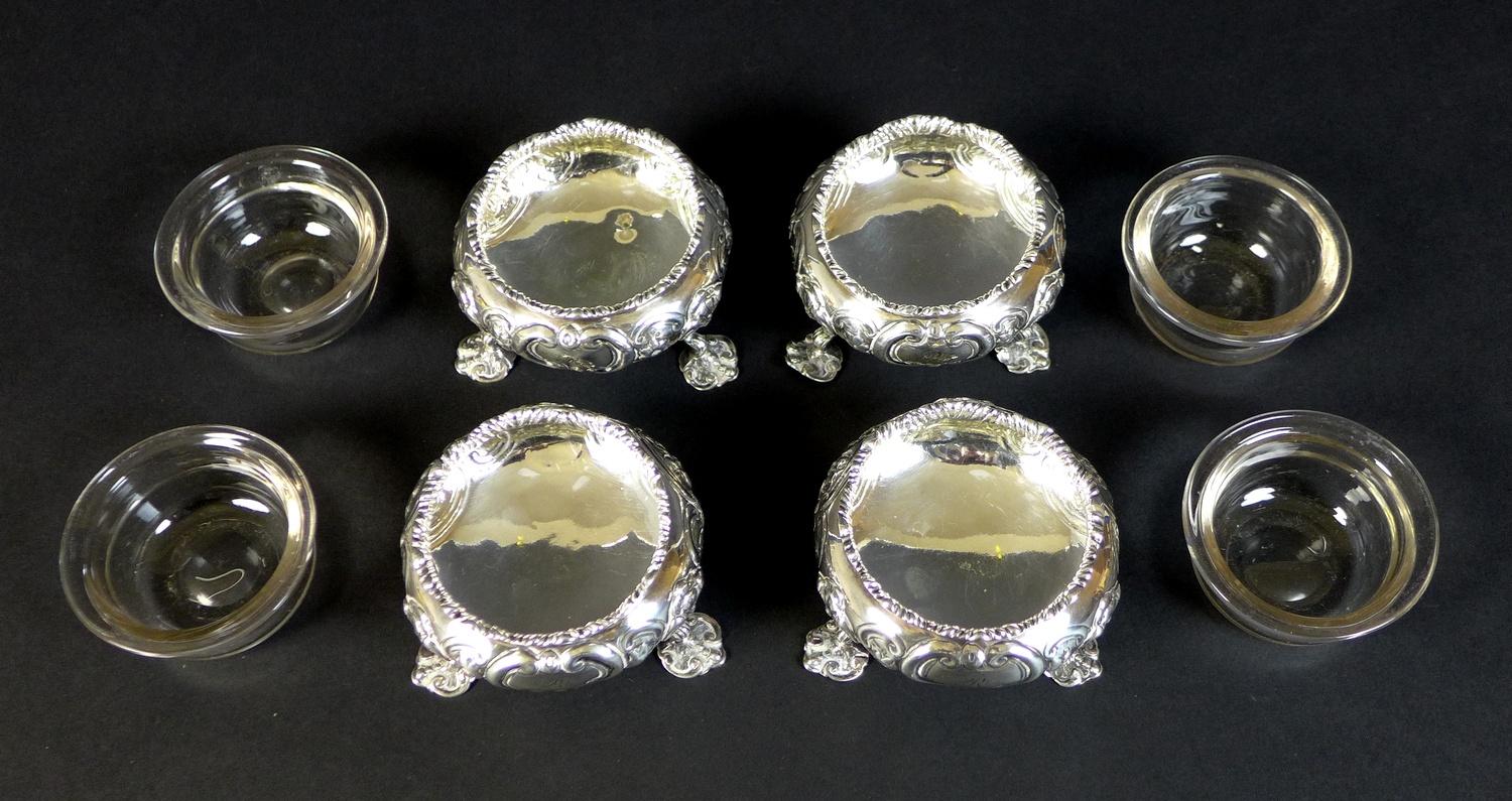 A set of four Victorian silver cauldron salts, each engraved with a single 'R' to one side and - Image 20 of 21