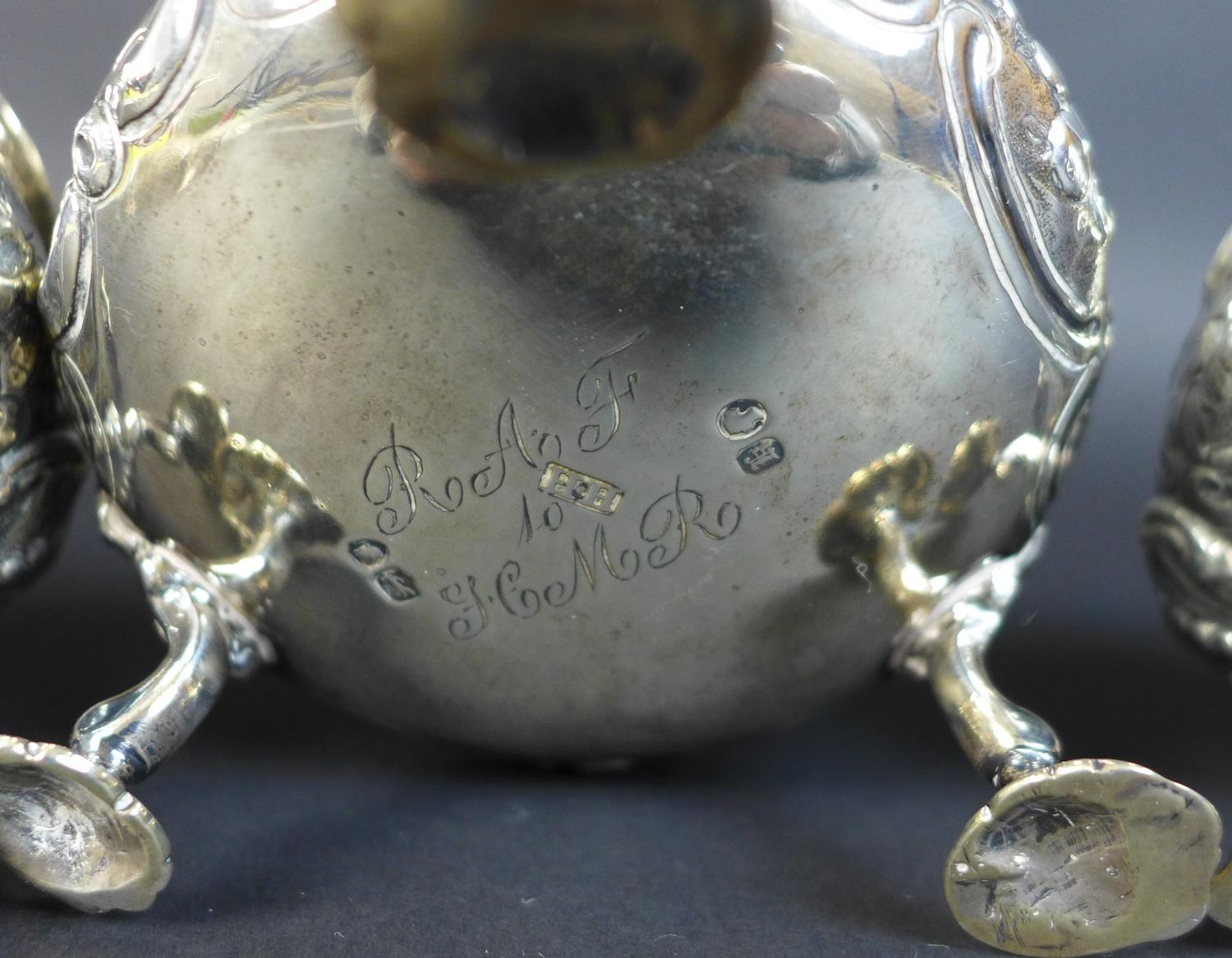 A set of four Victorian silver cauldron salts, each engraved with a single 'R' to one side and - Image 14 of 21