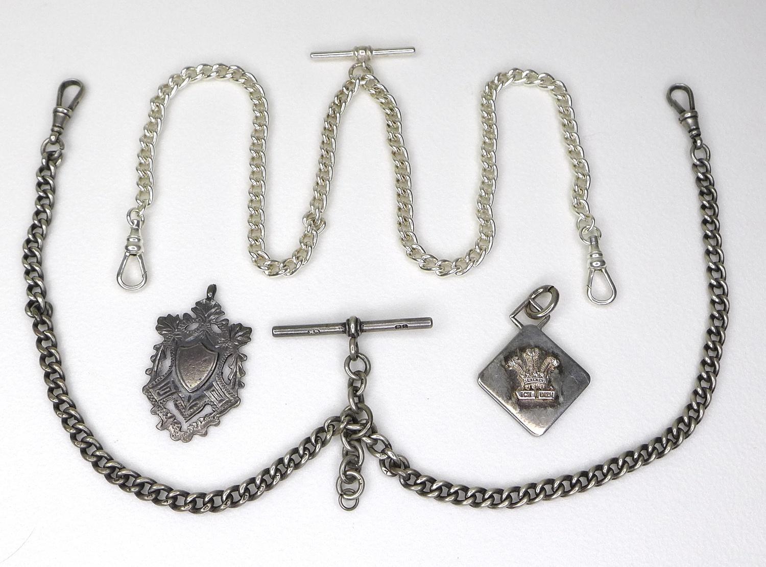 A Victorian silver Albert fob chain, with sliding T bar and two end clasps, 37.5cm long, with a