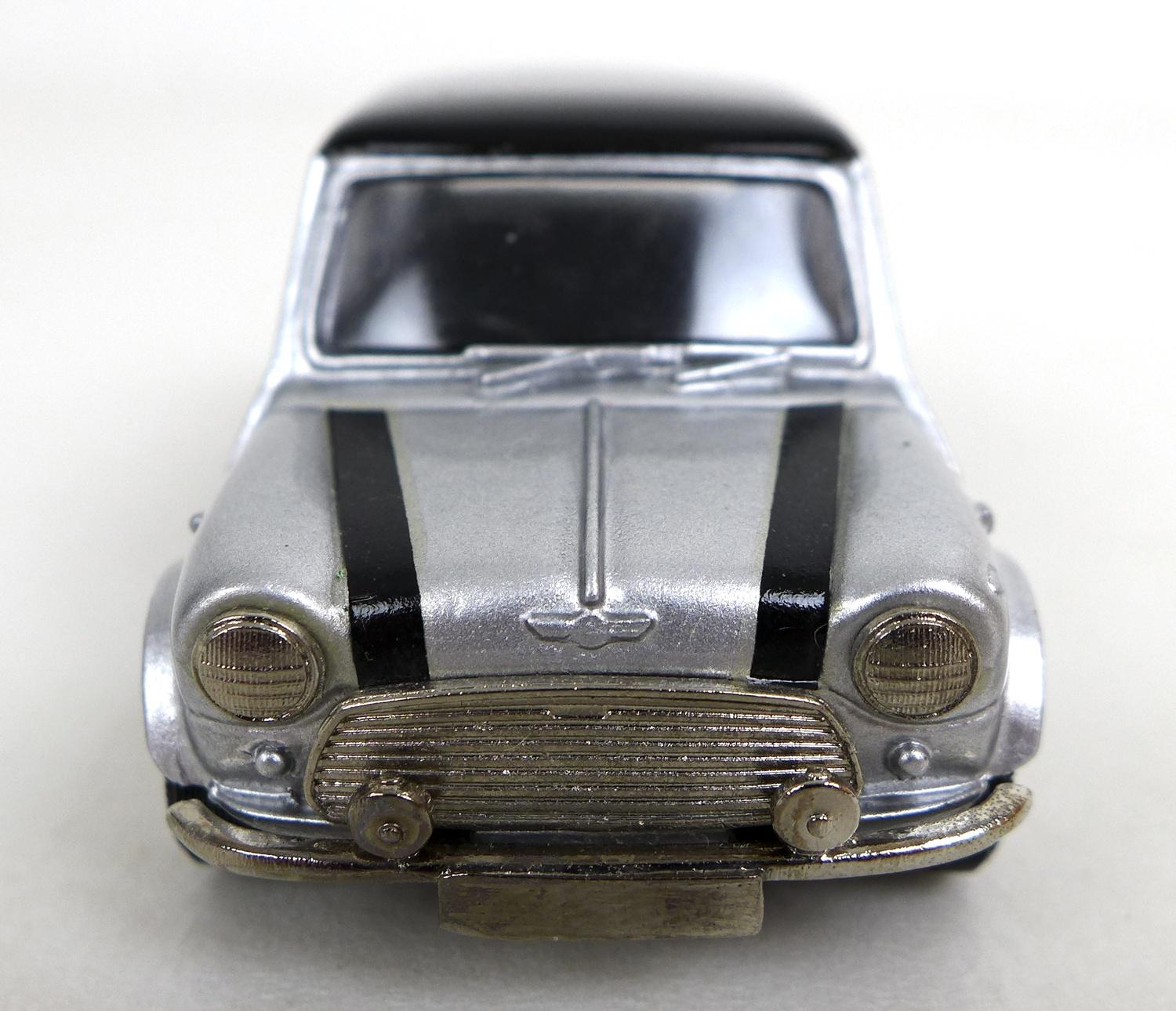 Four 1/43 scale die cast model classic cars, comprising a Gems & Cobwebs 1961-1966 Jaguar Mk. X in - Image 20 of 23