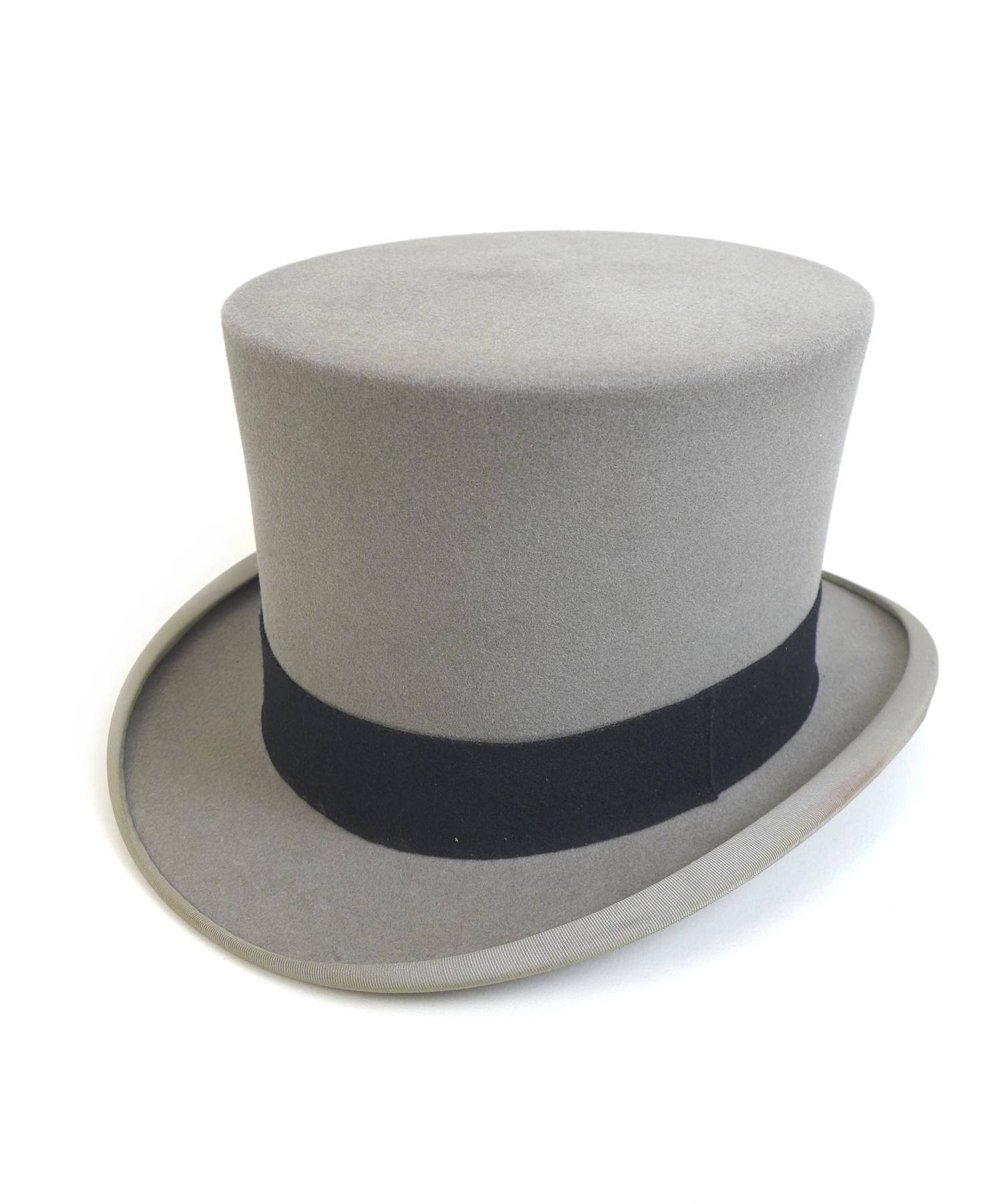 Two vintage grey felt top hats, comprising two a grey felt top hats, with one by Kirsop of Glasgow - Image 8 of 15