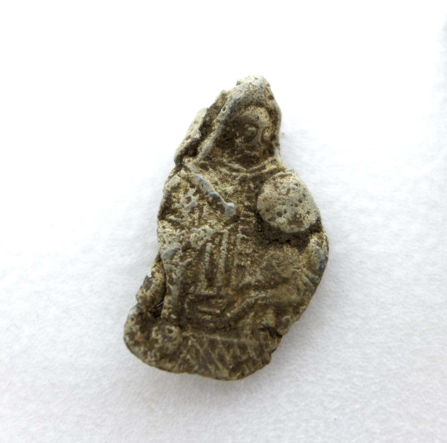 A collection of seven detectorist finds dating from 13th century and later, a 17th century cloth - Image 4 of 6