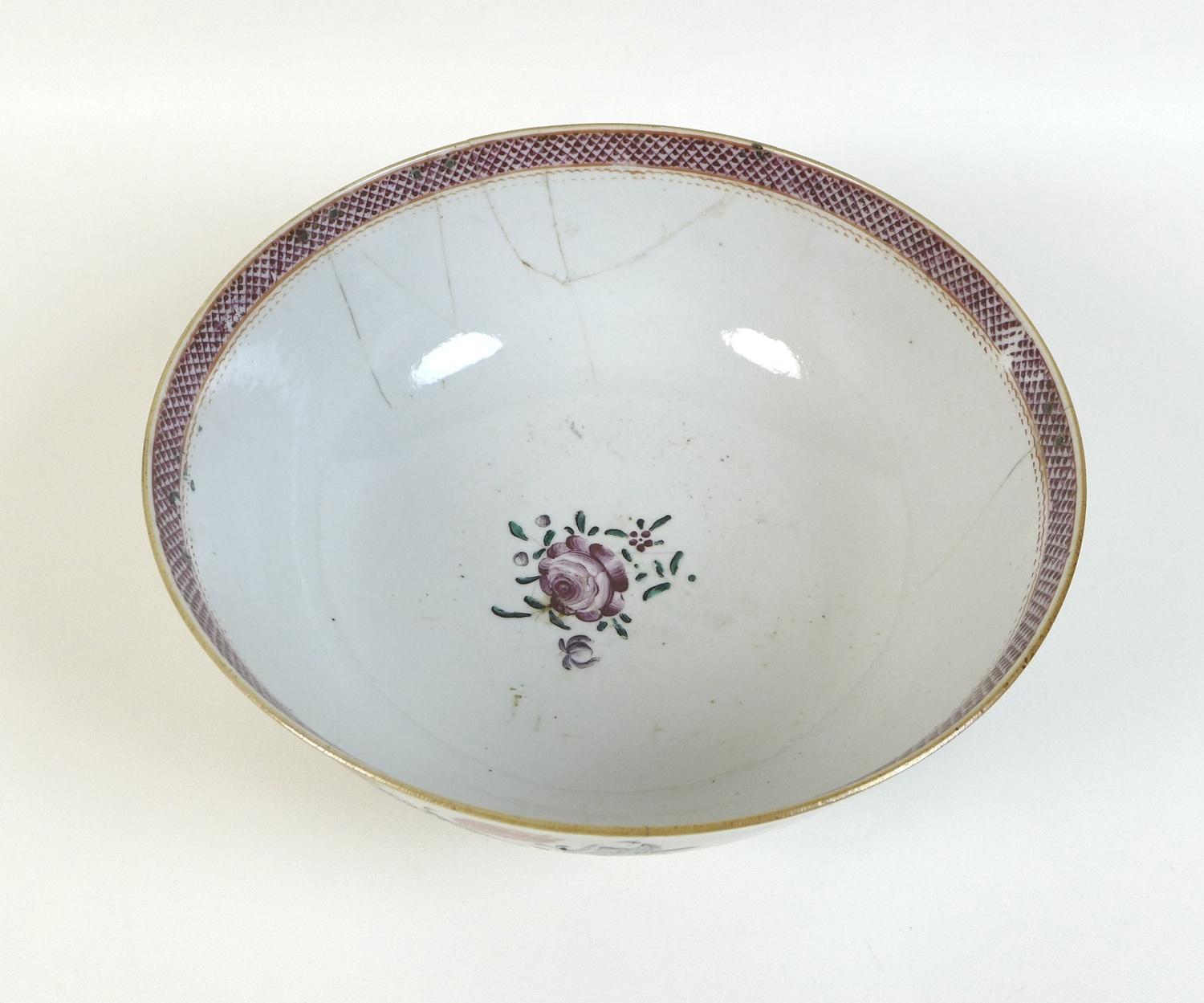 A group of Chinese and European ceramics, including a Chinese porcelain punch bowl, Qing Dynasty, - Image 5 of 14