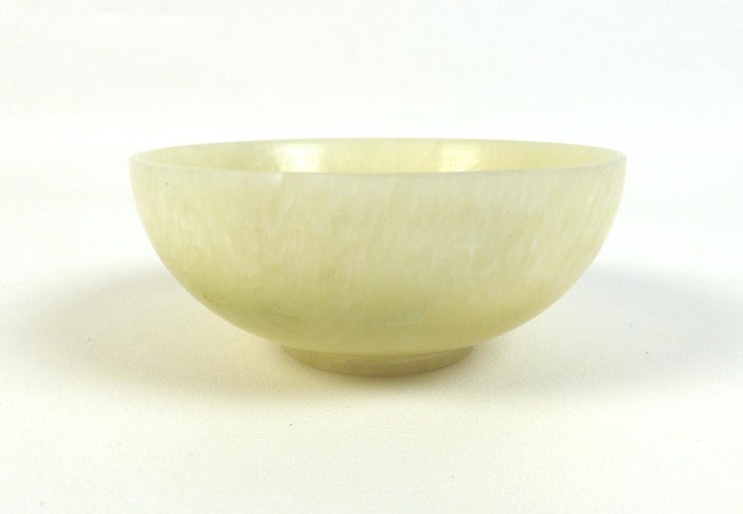 A Chinese mutton fat jade bowl, 11 by 4.5cm, together with a pale green and white jade bangle, 6cm - Image 2 of 7