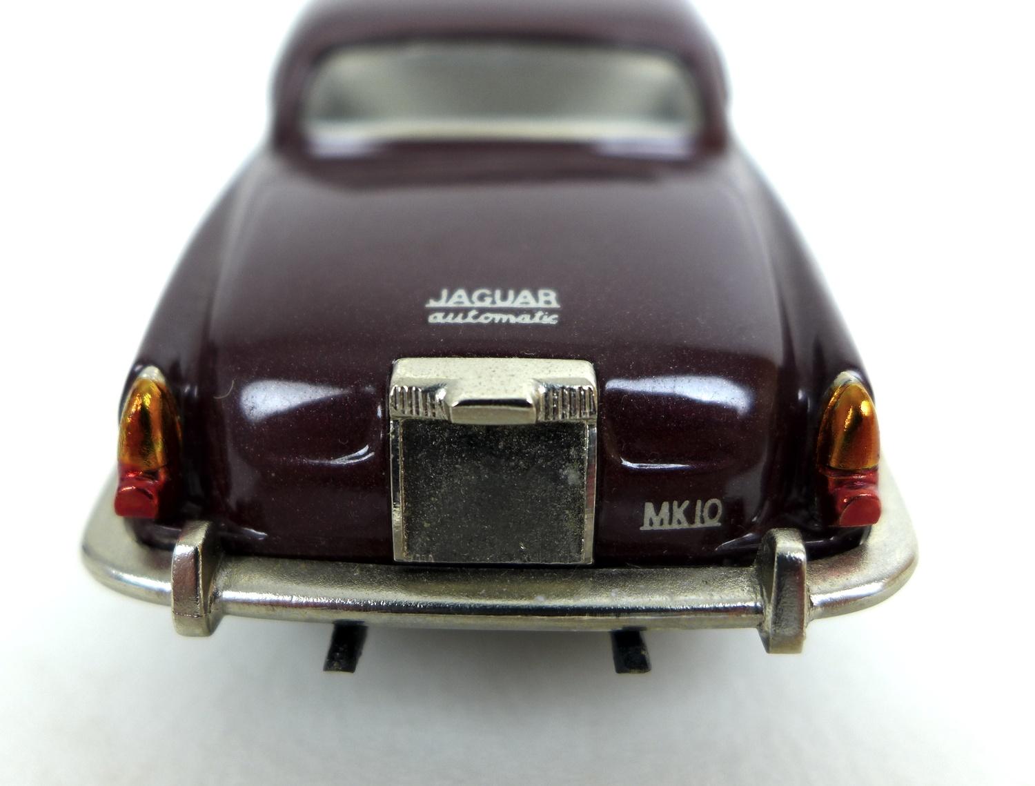 Four 1/43 scale die cast model classic cars, comprising a Gems & Cobwebs 1961-1966 Jaguar Mk. X in - Image 5 of 23