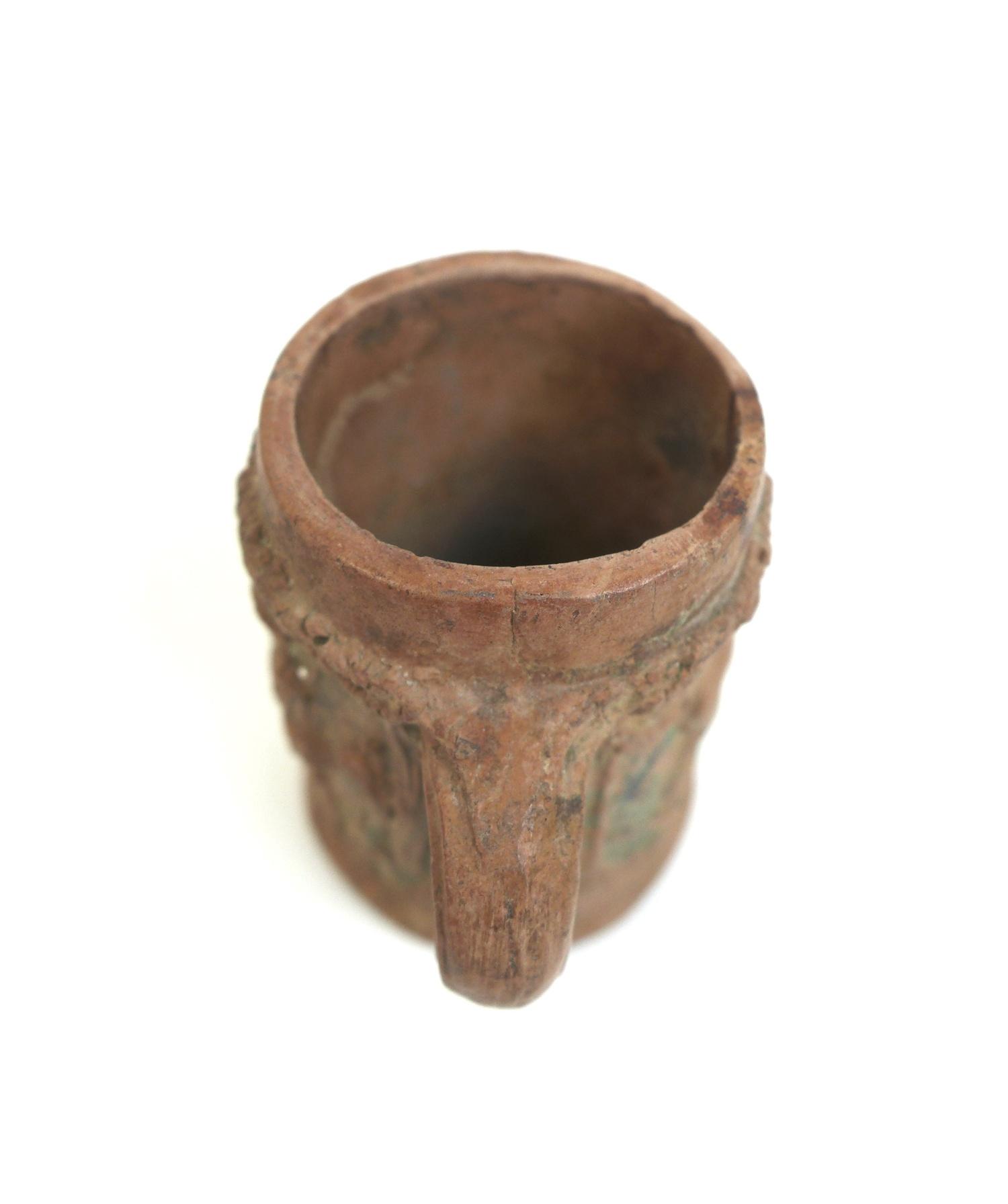 A detectorist found small mid 16th/17th century terracotta tankard, with single handle, with - Image 3 of 5