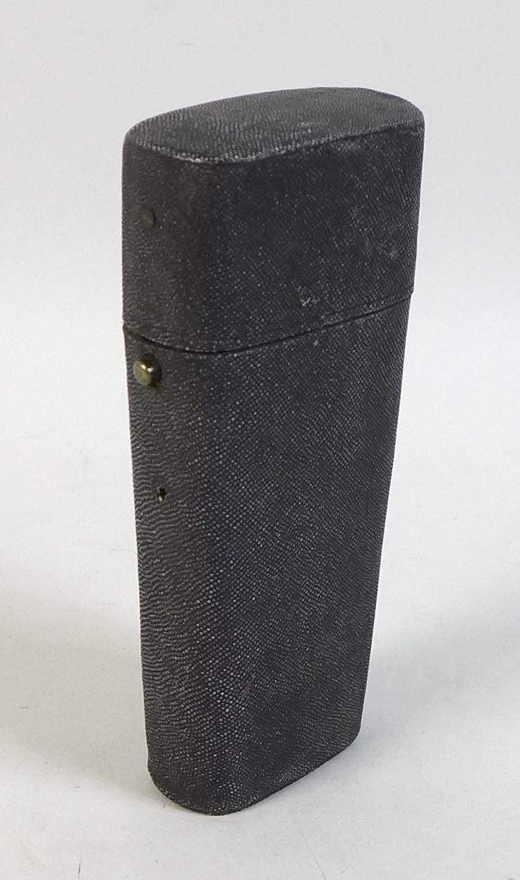 A George III shagreen drawing instrument case, the hinged lid opening to reveal a selection of - Image 5 of 10