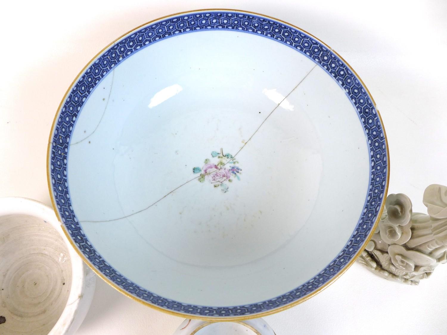 A group of Chinese porcelain, comprising a white glazed bowl of censor form, 19th century, with twin - Image 2 of 6