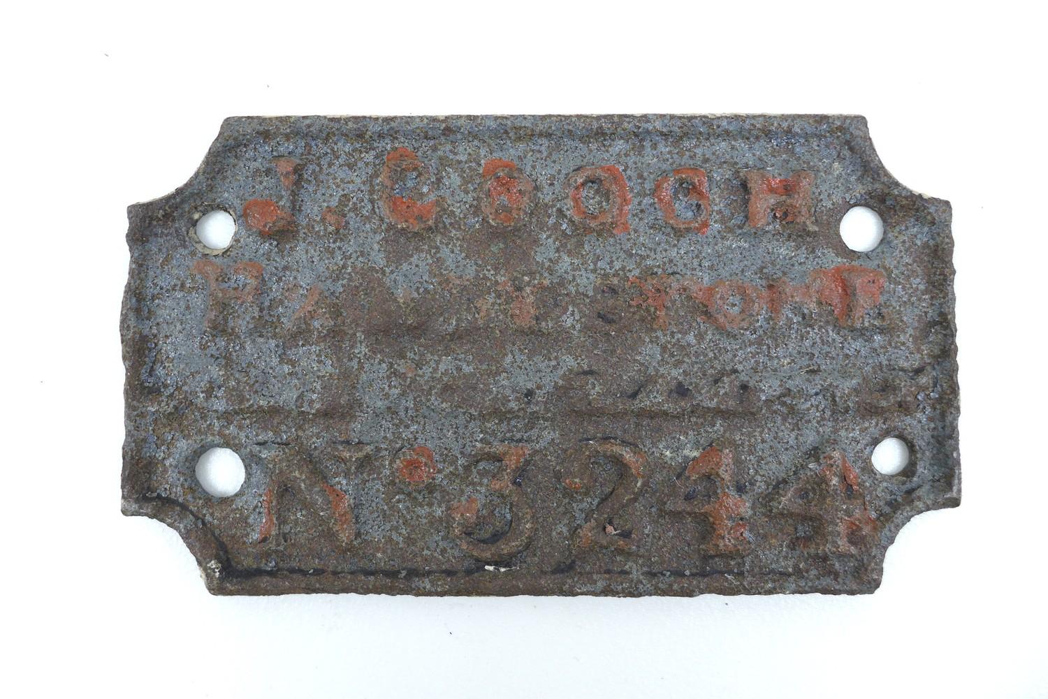 A group of metal railway related items and collectables, including a 'BR-WR Load not to exceed..' - Image 2 of 8