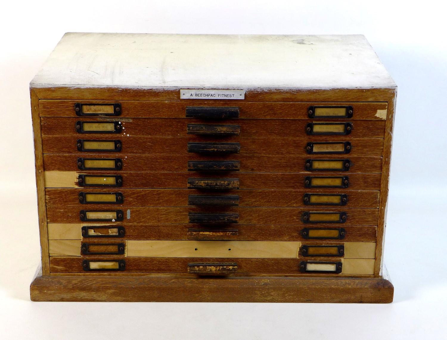 A collection of watch parts, contained within an oak ten drawer table top chest - Image 3 of 9