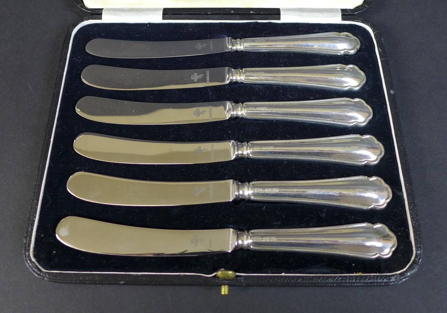 A set of six Elizabeth II silver handled butter knives, with stainless steel blades, each 17cm long, - Image 2 of 6