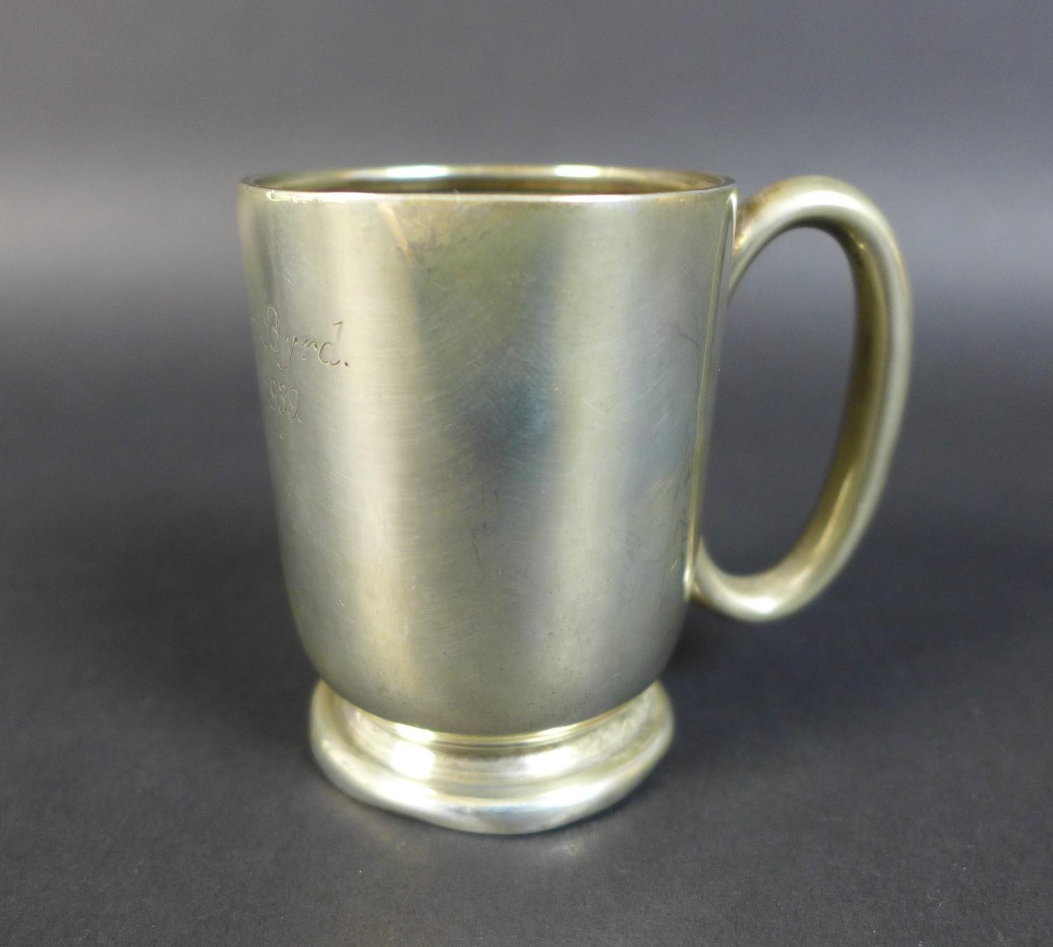 A group of silver cups and tankards comprising a Victorian Goblet of classic chalice form with - Image 11 of 12