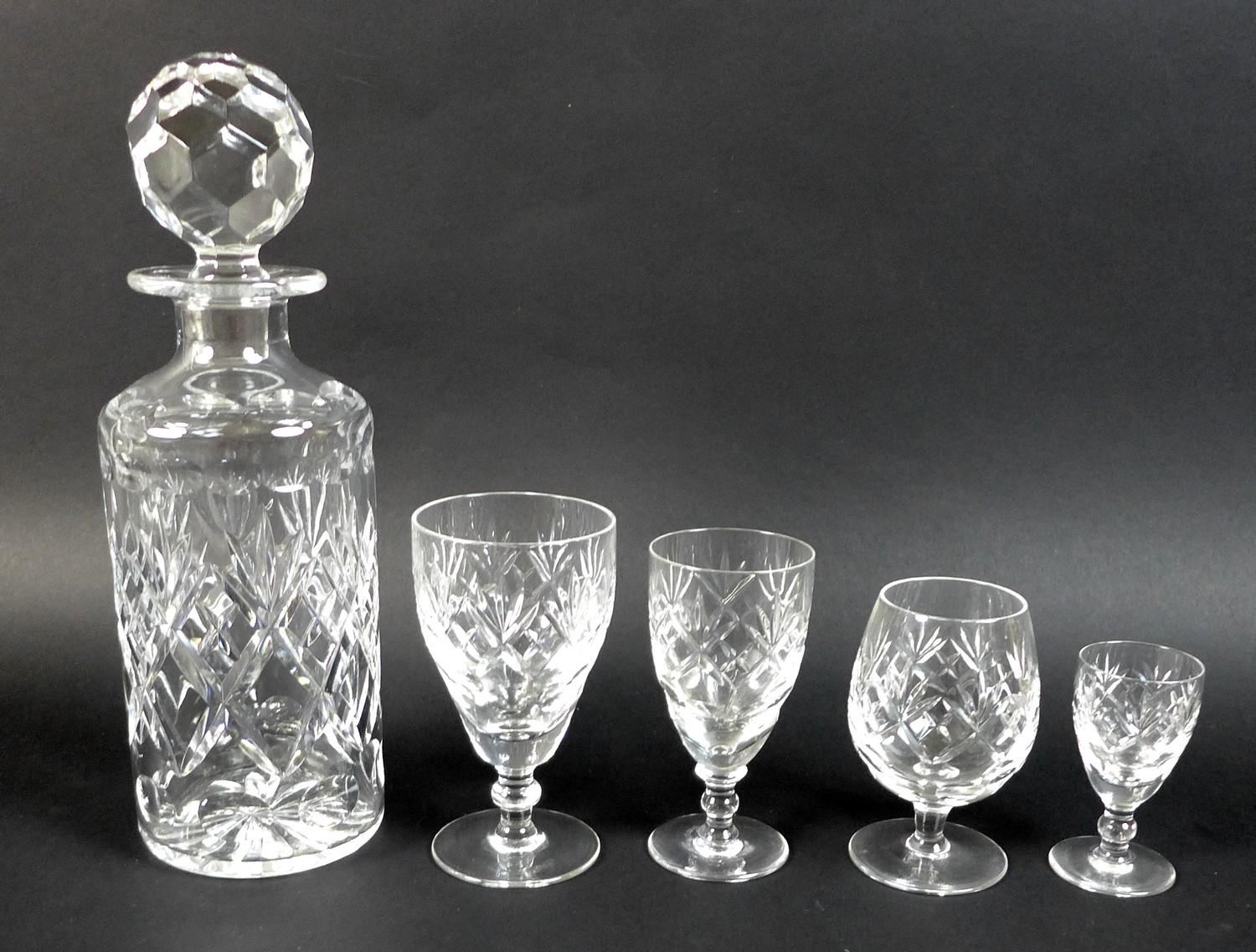 A group of boxed Royal Doulton glasswares, including a decanter, mini brandy, sherry and liquer - Image 2 of 4