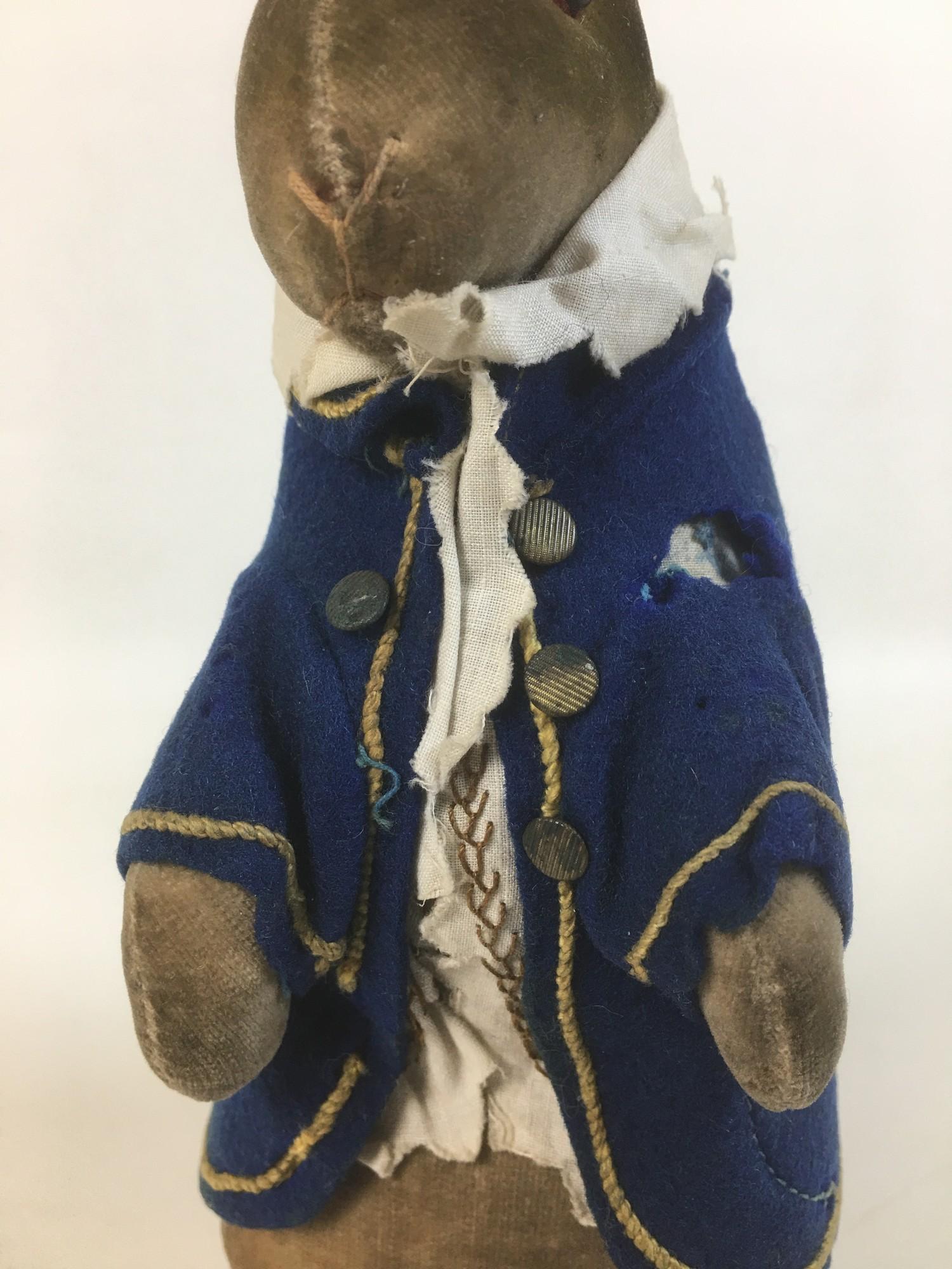 An early 20th century Steiff soft toy of Beatrix Potter's Peter Rabbit, with a white shirt - Image 9 of 11