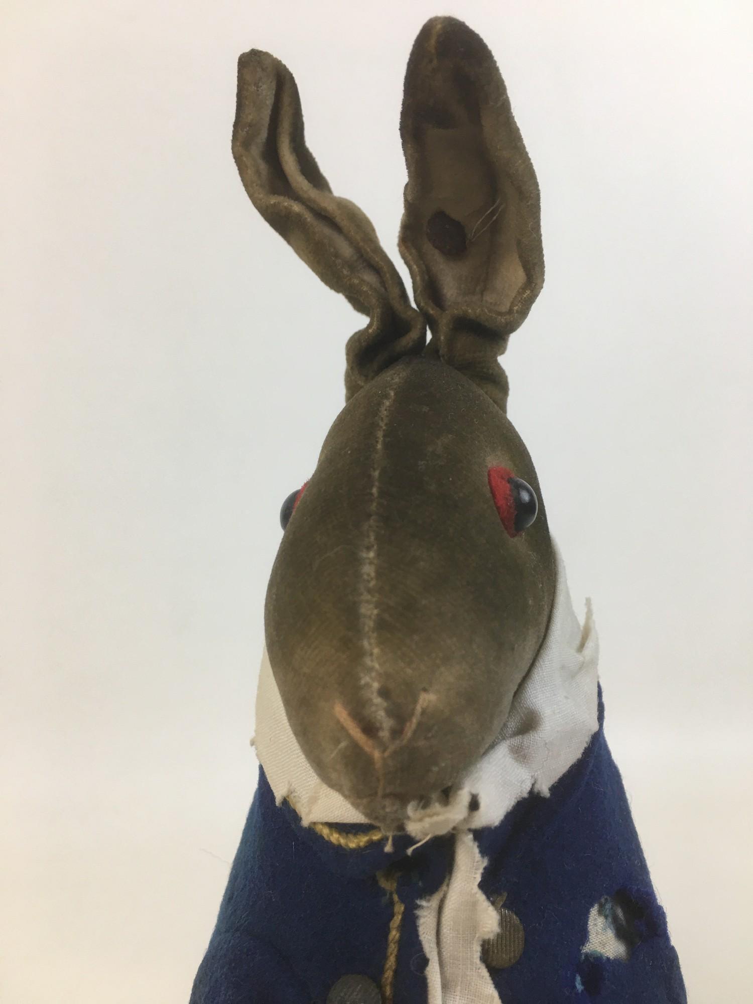 An early 20th century Steiff soft toy of Beatrix Potter's Peter Rabbit, with a white shirt - Image 10 of 11