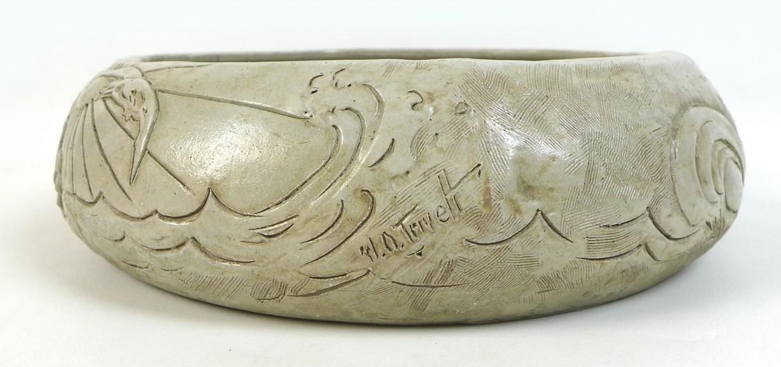 William Oram Trivett (British, 1872-1955), ceramic bowl, signed 'W.O. Trivett', with relief - Image 5 of 10