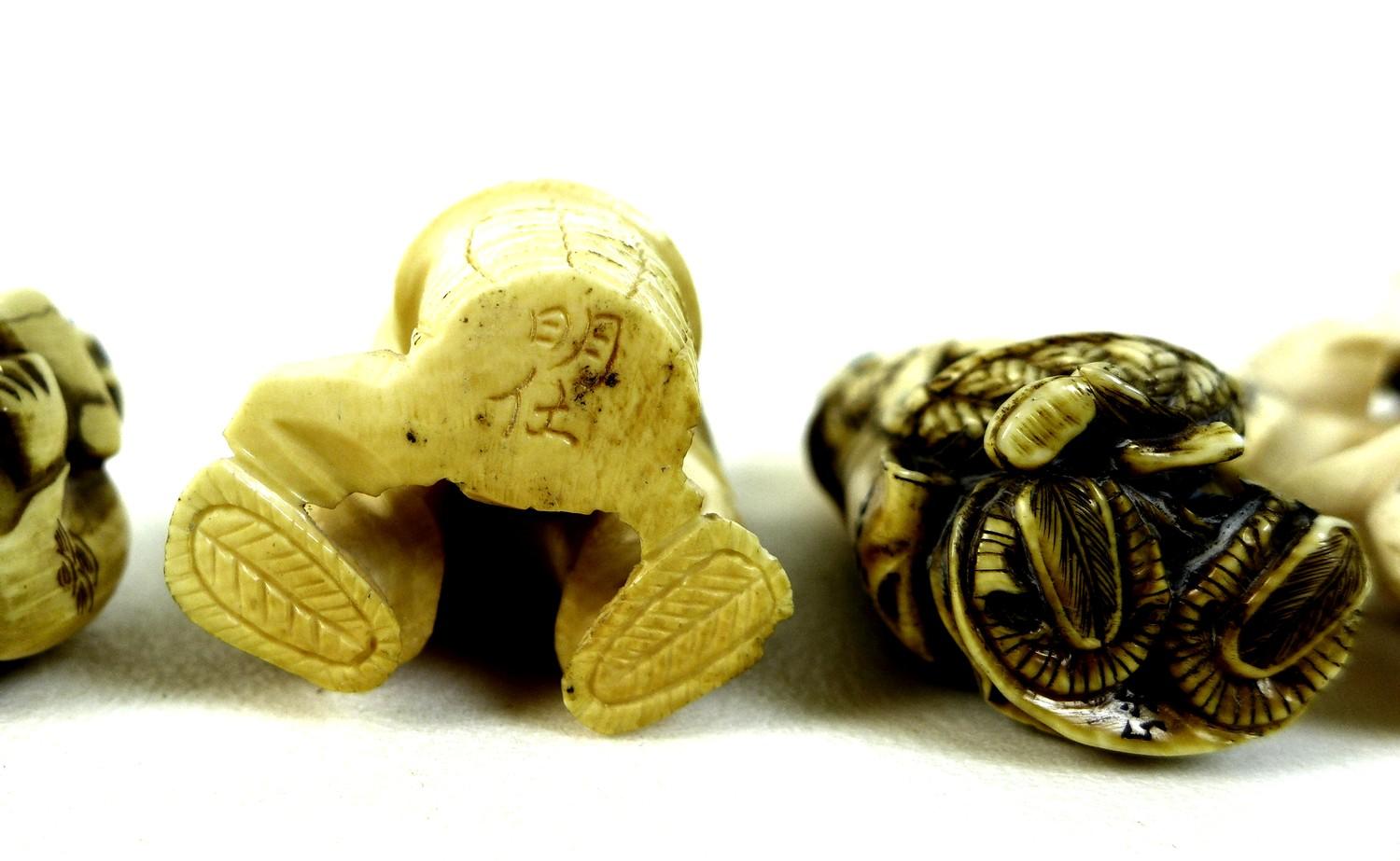 A group of five Japanese ivory katabori netsuke, late 19th and early 20th century, comprising a - Image 6 of 10