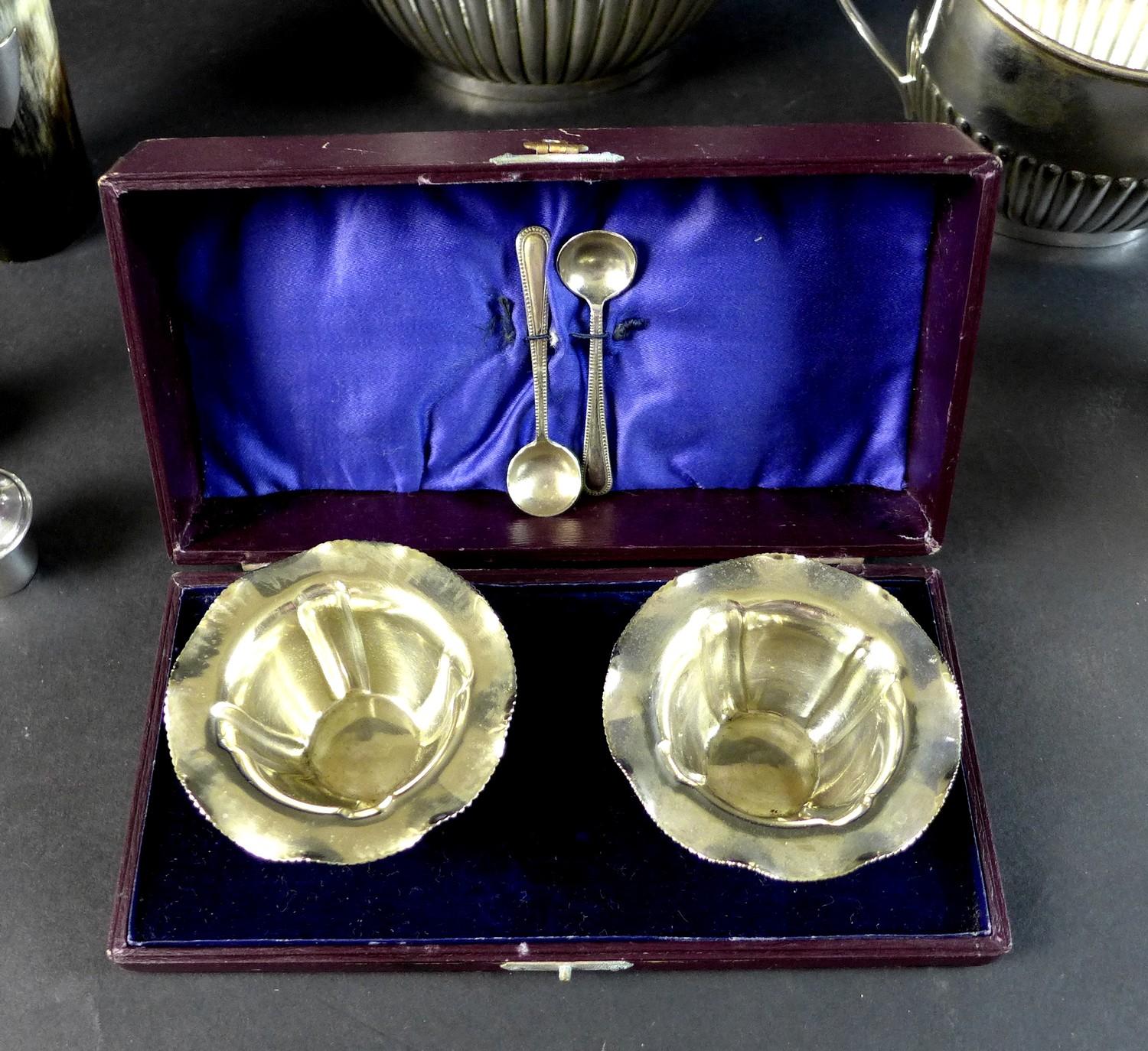 A group of silver plated items, comprising a 19th century horn beaker with shield shaped cartouche - Image 5 of 5