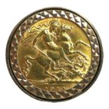 A George V gold half sovereign, 1914, set in a 9ct gold ring mount, total weight 10g.