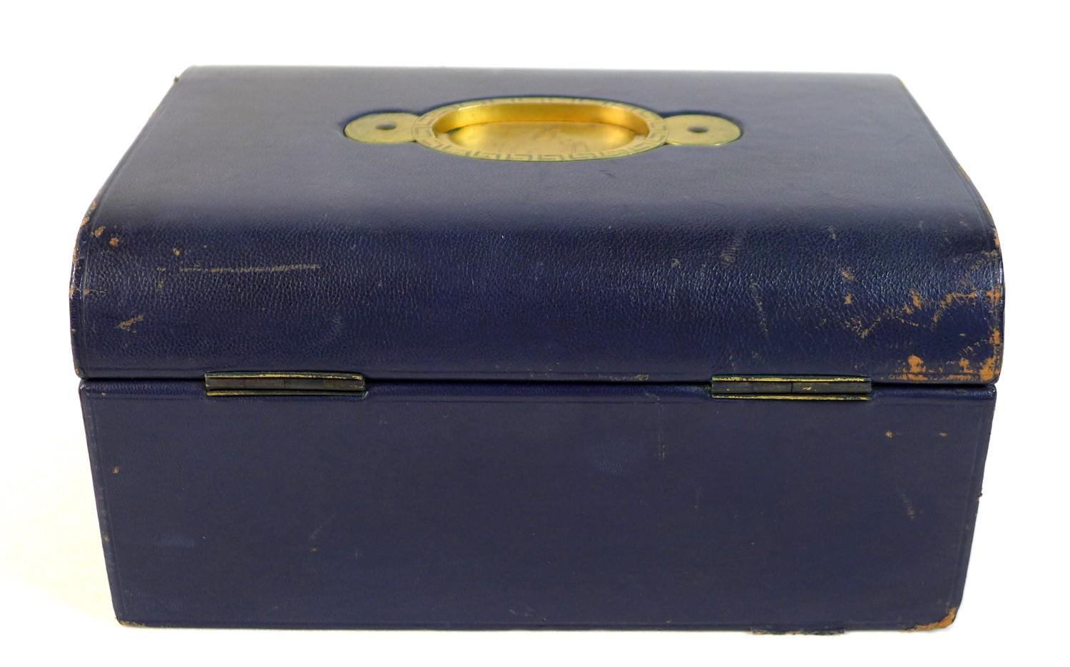 A late Victorian dark blue leather jewellery case, with gilt brass recessed handle with engraved - Image 9 of 11