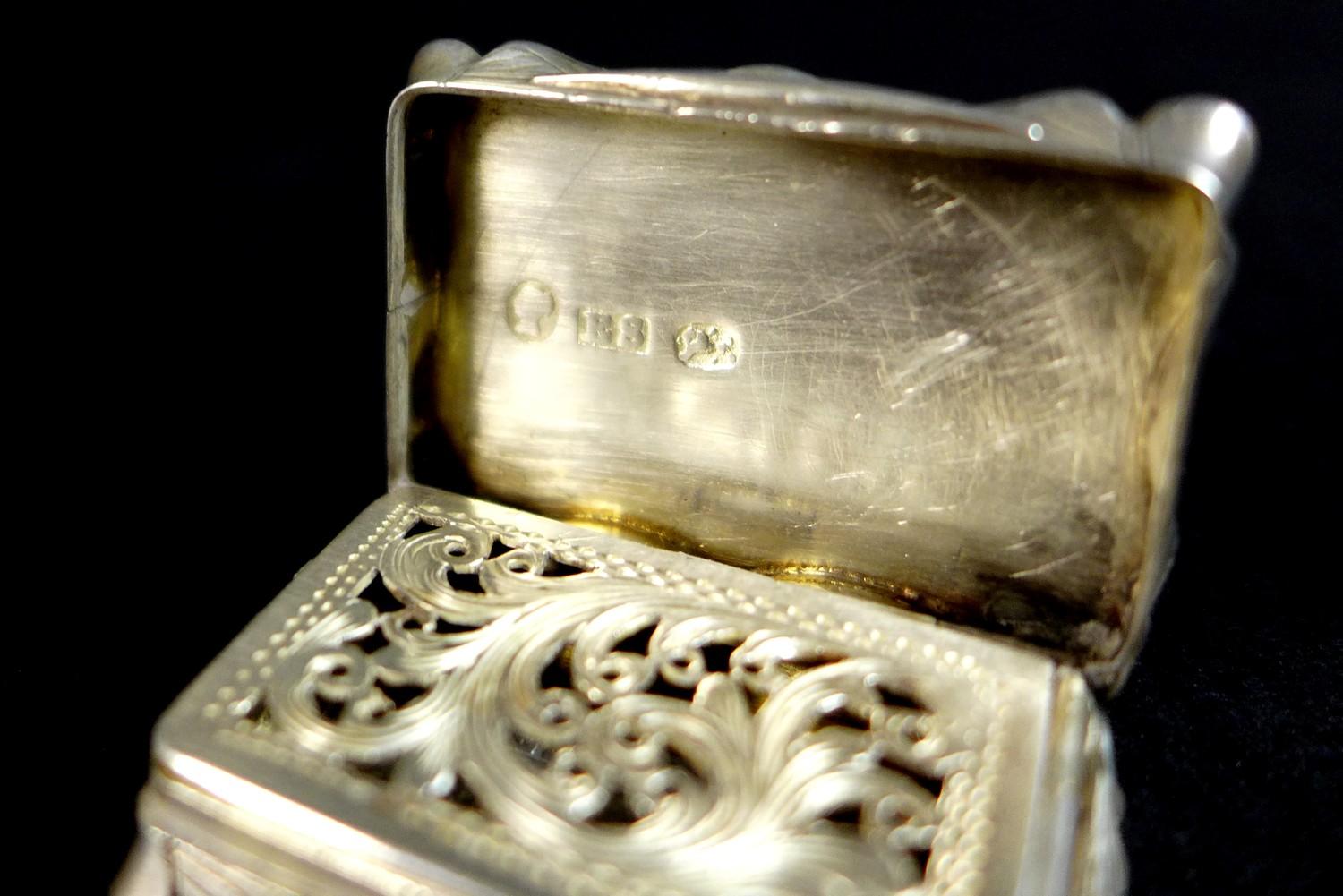 A Victorian silver vinaigrette, of shaped rectangular form, with wave engine turned decoration to - Image 4 of 7