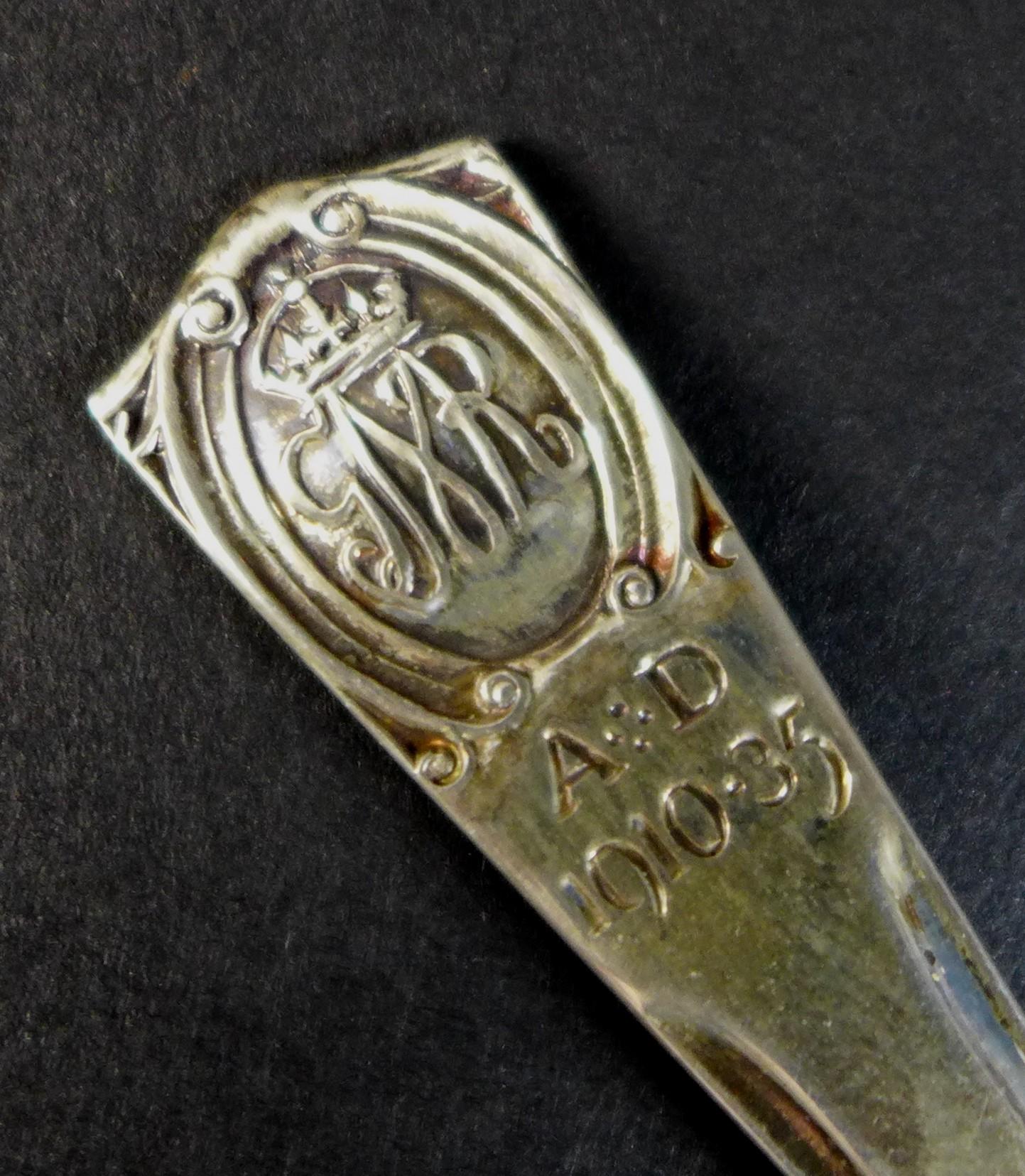 A set of six George V silver Jubilee teaspoons, terminals engraved 'AD 1910-35', Northern Goldsmiths - Image 2 of 6