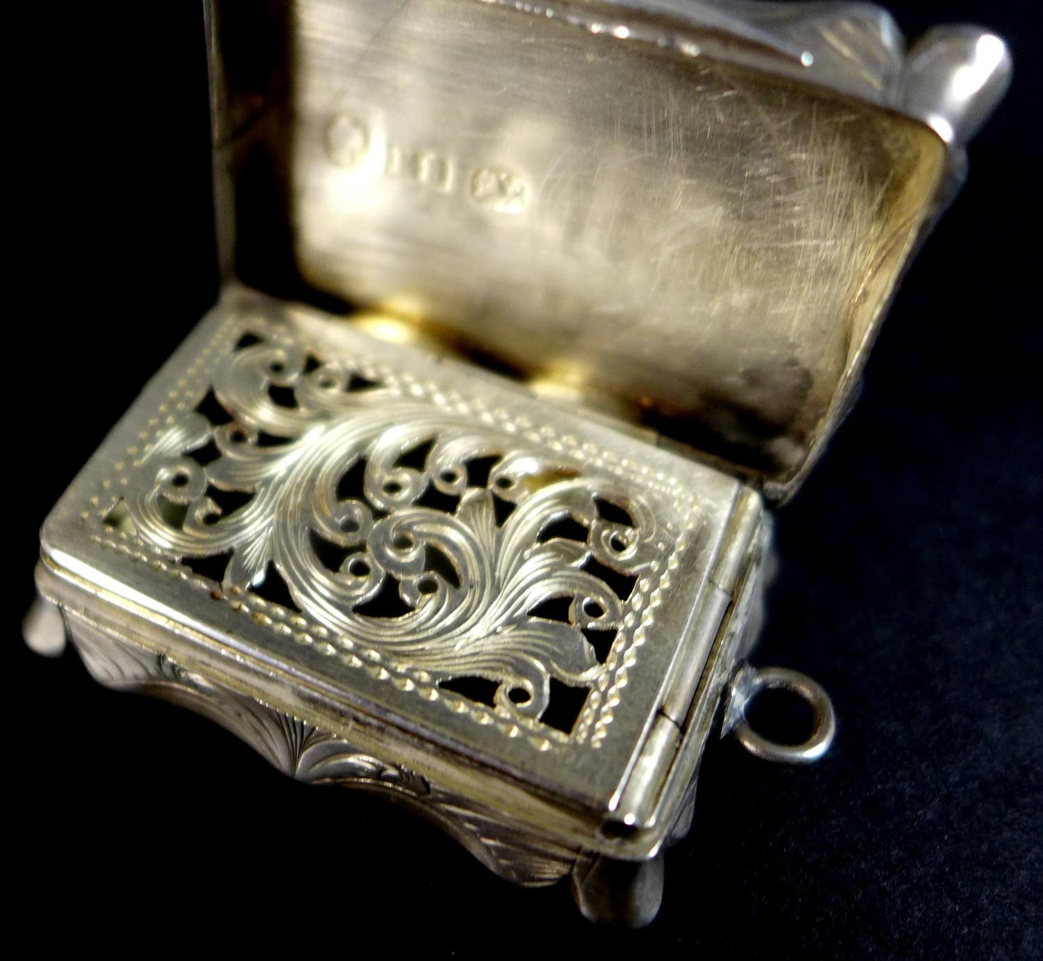 A Victorian silver vinaigrette, of shaped rectangular form, with wave engine turned decoration to - Image 5 of 7