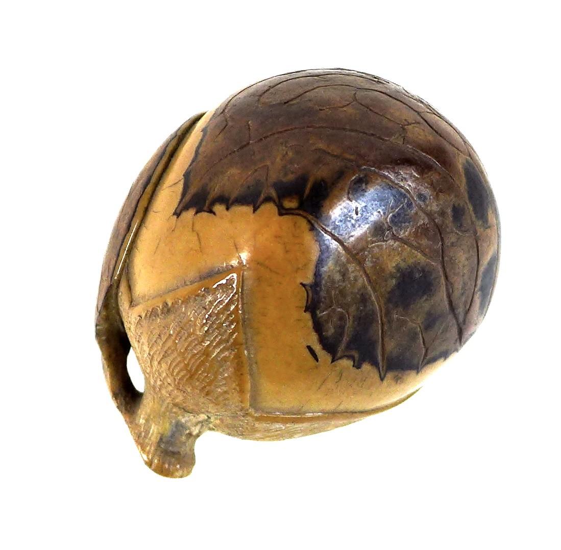 A Japanese Katabori netsuke, likely Meiji period, made out of a tagua nut and shell and carved in - Image 4 of 7