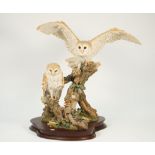 A Country Artists sculpture, limited edition, 82/150, designed by Barry Price,