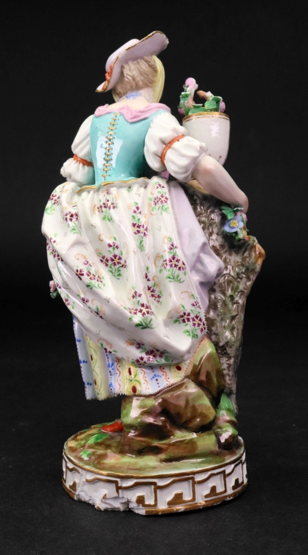 A Meissen figure of a young lady, 19th century, - Image 2 of 7