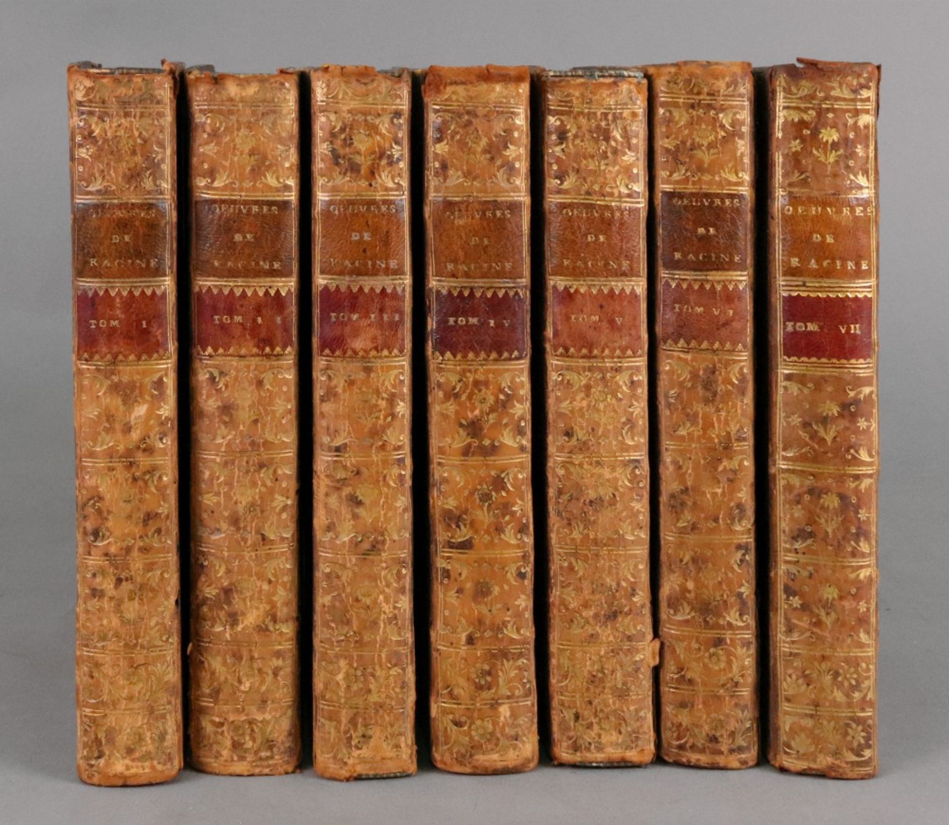 Oeuvres De Jean Racine avec Des Commentaries, 7 volumes, 1768, gilt full brown calf, morocco labels,