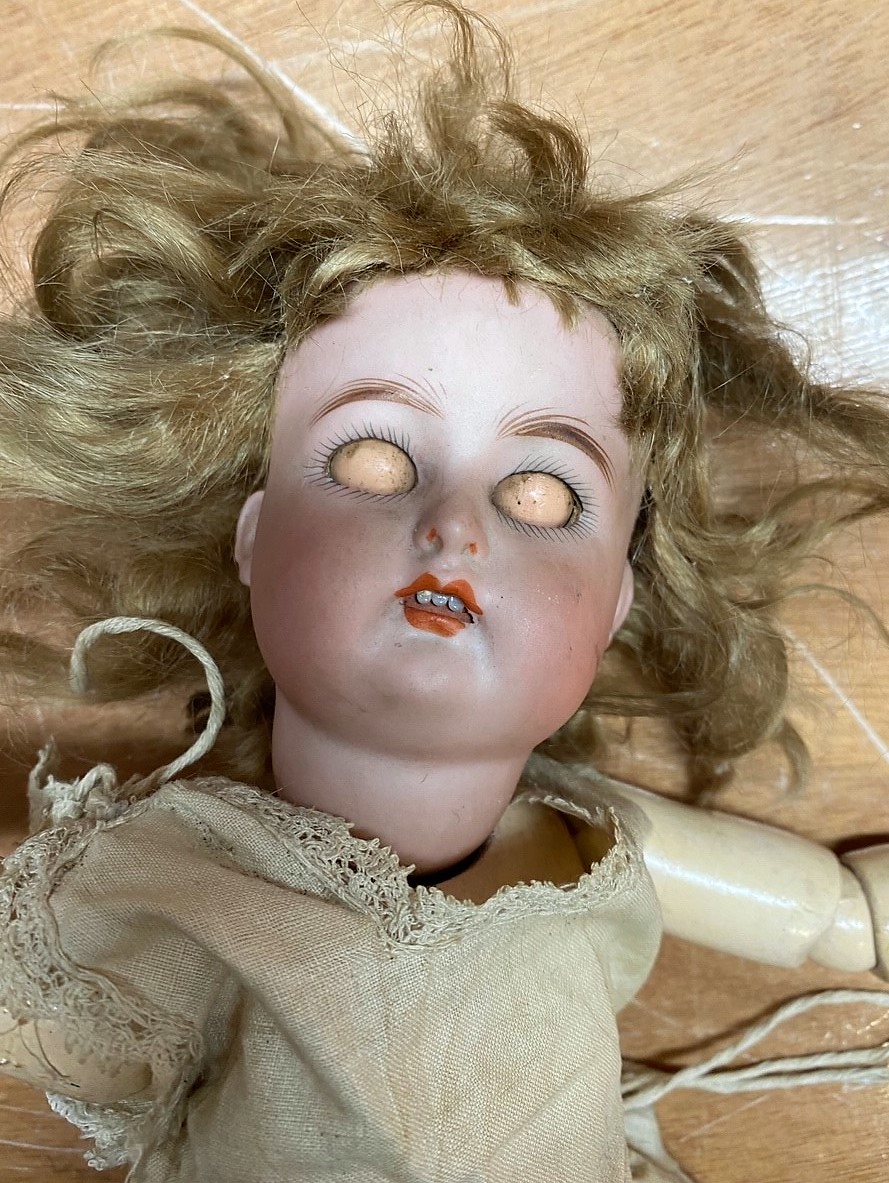 Collectables, including an early 20th century bisque head child's doll, - Image 2 of 10