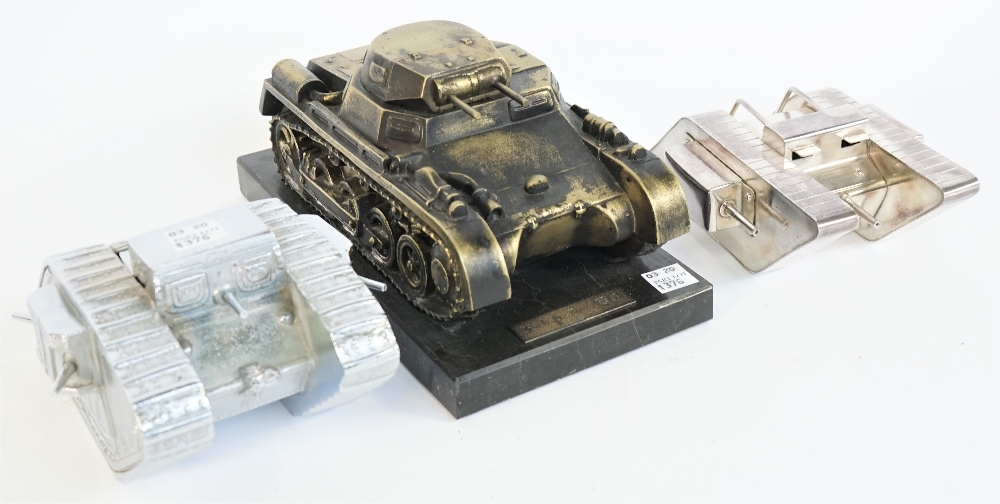 A chrome plated white metal novelty inkwell modelled as a WWI British Mark IV tank, 20th century,