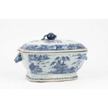 A Chinese export blue and white tureen and cover, Qianlong,