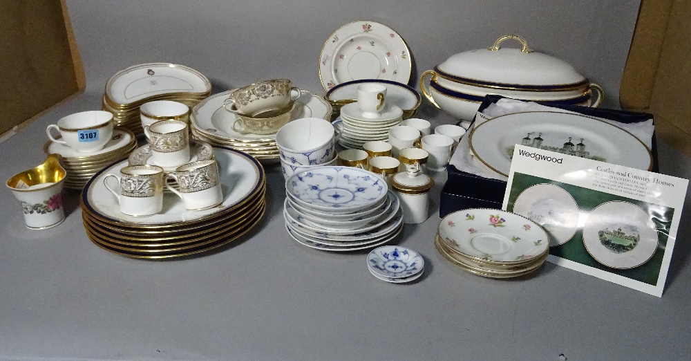 A Mintons part dinner service, early 20th century, retailed by T.