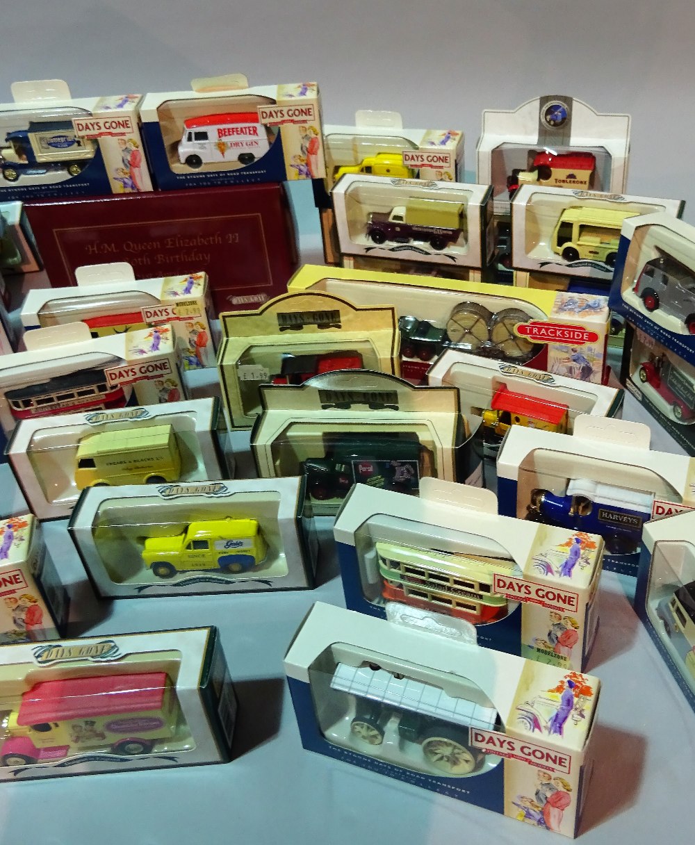 'TOYS' 'LLEDO' 'DAYS GONE', approximately 40 boxed vehicles. (approx. - Image 4 of 4