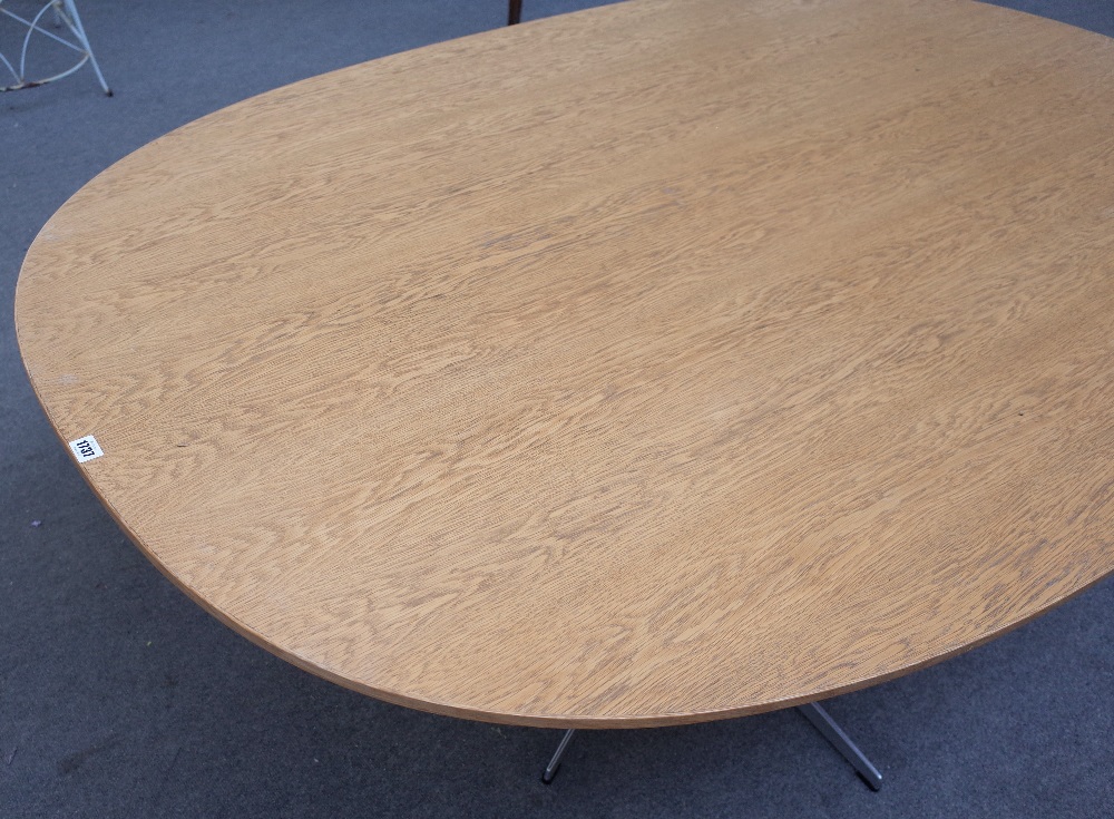 Arne Jacobsen (Danish, 1902-1971) for Fritz Hansen, An elliptical six star dining table, circa 1972, - Image 2 of 3