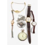 A silver cased, keyless wind, openfaced gentleman's pocket watch, import mark Glasgow 1915,
