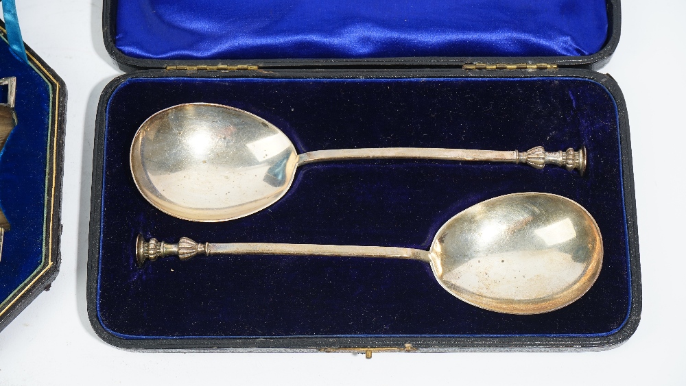 Silver, comprising; a pair of seal topped spoons, London 1900, - Image 3 of 3