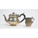 A bachelor's mid 18th century style silver teapot, by Charles Boyton & Sons, London 1918,