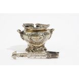 A William IV silver sugar basin, London 1833, maker's mark unclear, of ogee circular form,