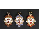 Three 9ct gold and coloured enamel Hants