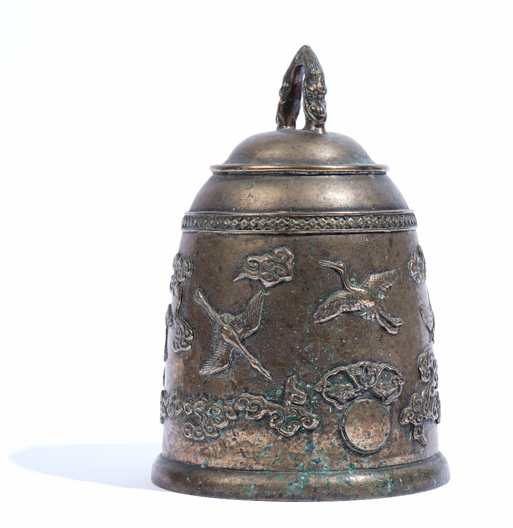 A Chinese bronze bell, 19th/20th century, - Image 2 of 11